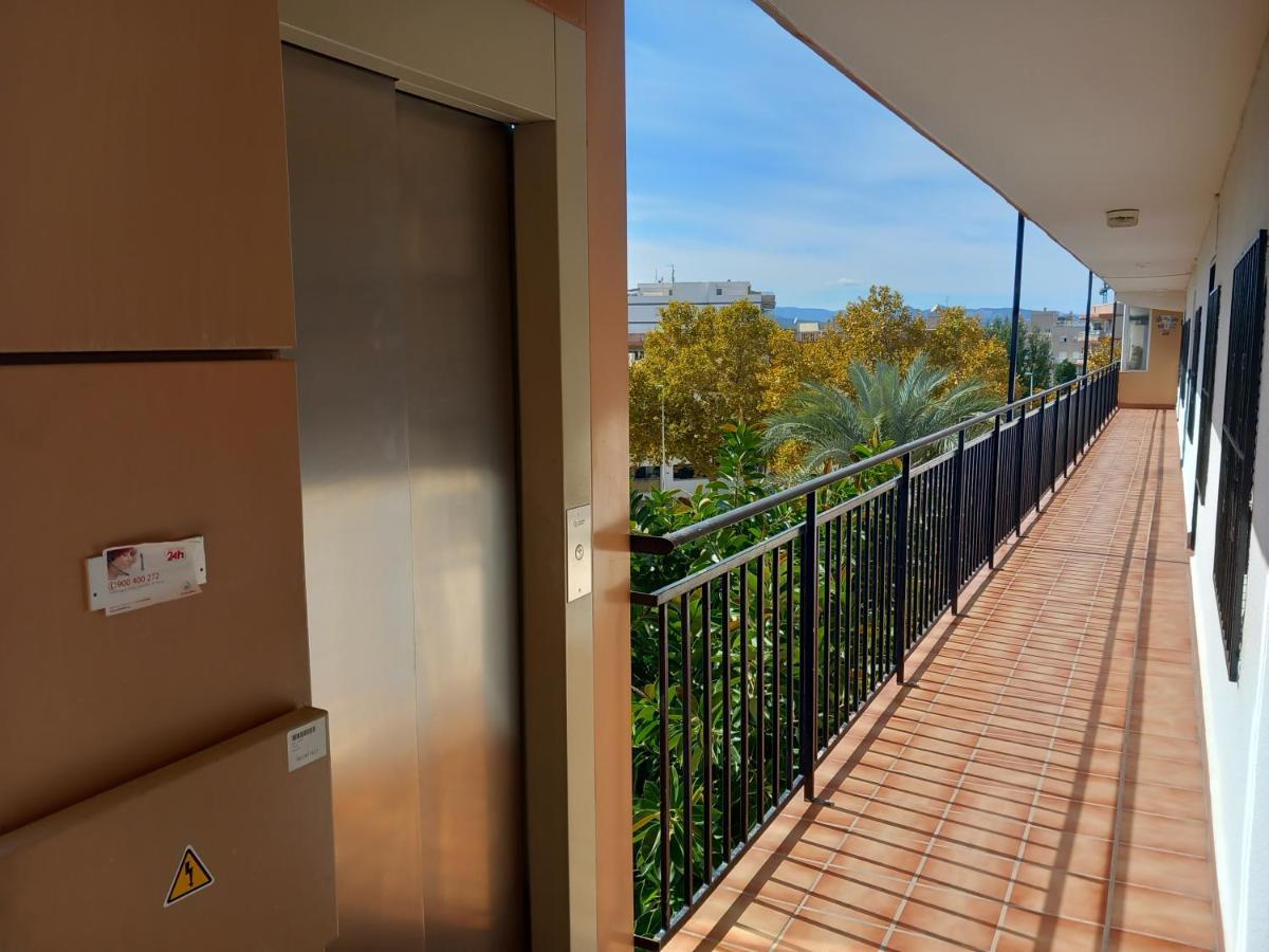 200 Meters To Arenal Beach. 3 Bedroom Xabia Bagian luar foto